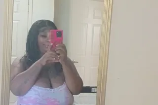 early bird specials 🍑💦 photo 5