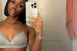 BETTER THAN HER 👇🏽 AND HER 👆🏽 SKIP THEM CALL ME 💋 photo 3