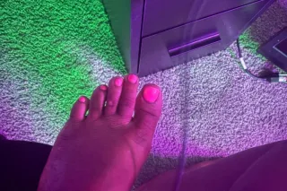 foot fetishes ,facetime, content photo 3