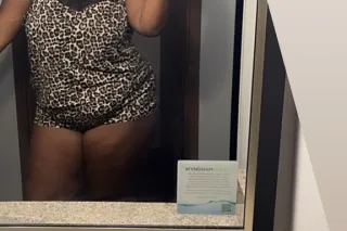 Hey Daddy Stop Scrolling Your Exactly Where Your Supposed To Be 🍯😝 Ask About My Two Nut Special 😝💰 photo 2