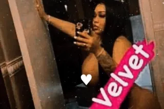 Ms Velvet 🦋Thee one and only 💕