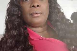Latina muy cariosa