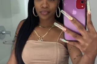 Lets HangOut 😘 photo 3