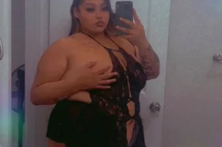 hey gentleman dont cheat yourself...... come treat yourself with me ❤