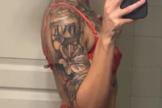 🍭🍑Fun Size Treat😋 💦CATCH ME WHILE IM HERE😻🩷 photo 5