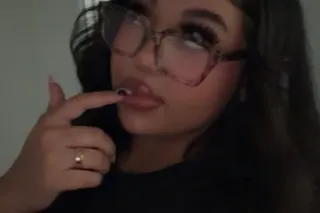 CAN YOU MAKE ME CUM💦👸🏻😍