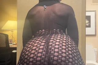 READY FOR A GREAT NITE photo 9