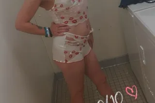 love getting pleased n spoiled photo 5