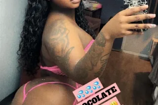 Im A Chocolate Thick 🥰 , Fun 🥳, Clean 🧼 Upscale Provider With A Sweet Body 😋 ,Completely Irresistible 😩 photo 3
