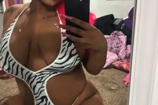 The Pussy Fairy 🧚🏽♀💦 photo 2