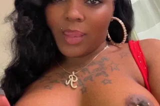 Incall Only NO BARE! NO BARE!