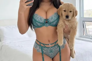 Available for meetups 🥒🥵 Full service, no restrictions 💦 Very romantic and sexy. Cash only, 50 per hour. photo 4