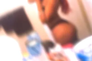 🍫 YOUR ADDICTION 🫦🥃 | SEXXY W A FAAT ASS 🍑😩 | 🎥 FT Shows • 🍿 Content Specials 🐱
