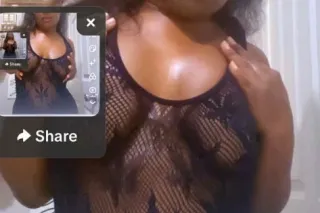 😈 Sweet, sexy & looking for some fun tonight