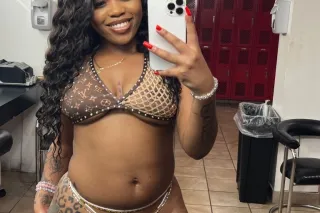 Something Sexy In Your City ✨😻