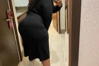 Downtown 📍BDSM & Fetish 🔗 Mistress/Goddess ⛓ www.KyrahRayne.com ♥ FETISH: DOM: ⛓ Goddess Kyrah photo 12