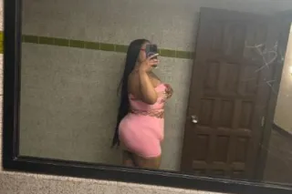 Beautiful Latina Ready For Exciting Fun 😏Genuine Sweet Seductive Busty curvy Wet Wet Cardate AVAILABLE!!