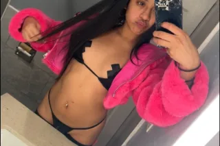 🍭PRETTY PETITE LATINA 🎀
