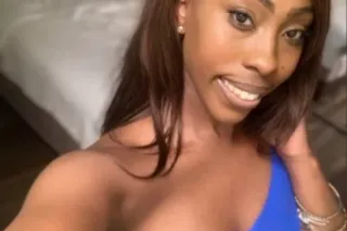 All Natural 💦🍑 Chocolate Beauty Bombshell 🤩✨ Available Now 🔥 Hot Body‼
