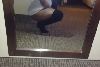 Serious inquiries Only photo 2