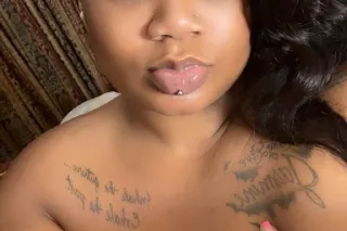 SUBMISSIVE BBW 🔐🩷 photo 4