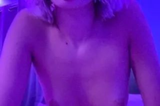 🌹 Very sweet and Petite 💋 Real and Ready for Fun 😘