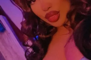 One click closer to your favorite obsession 🥵 photo 7