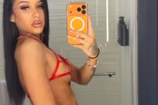 Petite babe spinner u crave 💦😘 dont miss out