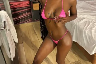 Pretty & Petite Rican😋 OUTS ONLY photo 2