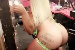 a pretty 21 YO young slut , i eat ass .Upscale exotic slut , incall . fetish friendly