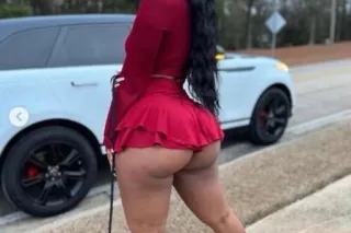 Short Thick Juicy BooTy You Cant Go Wrong🍑 photo 2