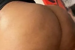 Short Thick Juicy BooTy You Cant Go Wrong🍑