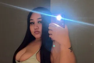 asian girl 💦 Pop my cherry 🍒