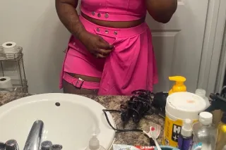 thick and curvy photo 3