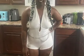 thick and curvy photo 8
