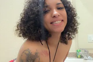 SEDUCTIVE PLEASING🧑🏽‍🩰💆🏽♂ PARTY FRIENDLY🧚🏽♀💃🏽 MIXEDBEAUTY photo 3