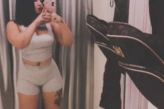 slim thick braceface baddie🥵😳😈 photo 6