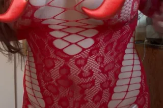 Tight and clean photo 4