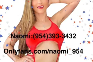 •Naomi•