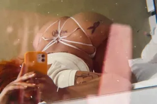 big🍑👅 booty MIlf photo 5