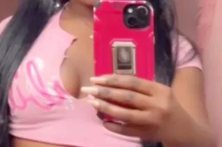 AVAILABLE 📲 Da Barbie 🎀 come see why 💋 photo 3