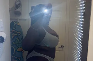 💦💦🫧🫧WETT BBW PU$$Y 🫧🫧💦💦 LET ME GET DAT NUT OUT 🥛OUTCALLS 💚💚 photo 5
