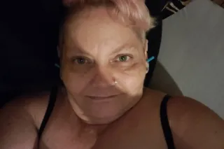 cum have some fun with me..