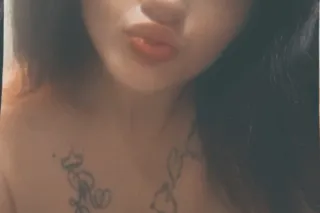 💋 YOURS TRUELY 💋 photo 2