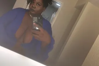 COME TO PLEASE NOT TEASE photo 8