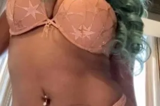 Black Queen on the Outside White Slut on the Inside photo 4