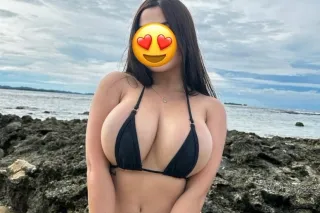 If you're looking for good vibes, easy laughter, I'm your girl V I'm affectionate, attentive, and always bringpositive energy to every date- FaceTime show Andcontent videos available photo 3