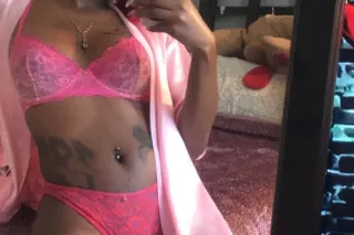 hot n ready !! offering a GREAT TIME !! i like gentlemen and ballers & they like me too $$$ photo 2