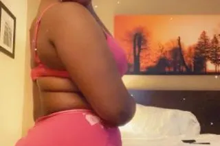 NEW GIRL IN TOWN ONLY HERE FOR ONENIGHT ONLY