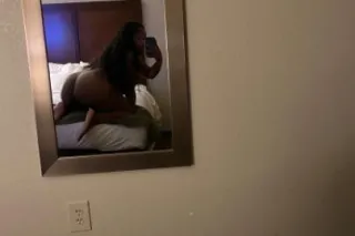 Upscale Ebony nympho ❤ big booty pierced pussy 😍 Largo 📍 photo 3